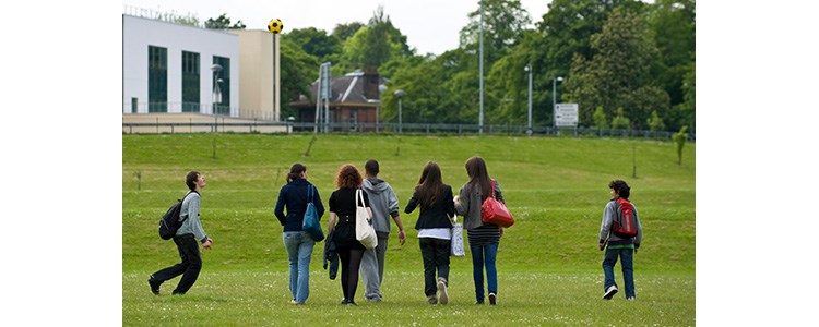 New support for depressed adolescents image New support for depressed adolescents